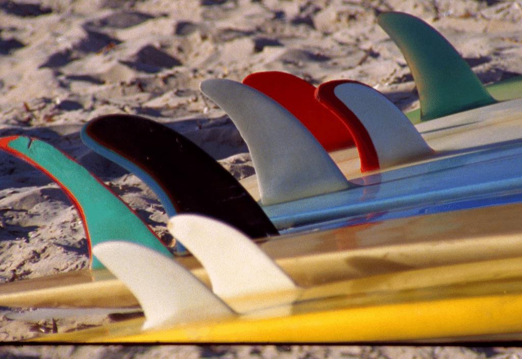 Il segreto per la stabilità della tavola da surf? Le pinne